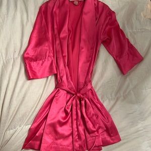 Womens pink VA robe